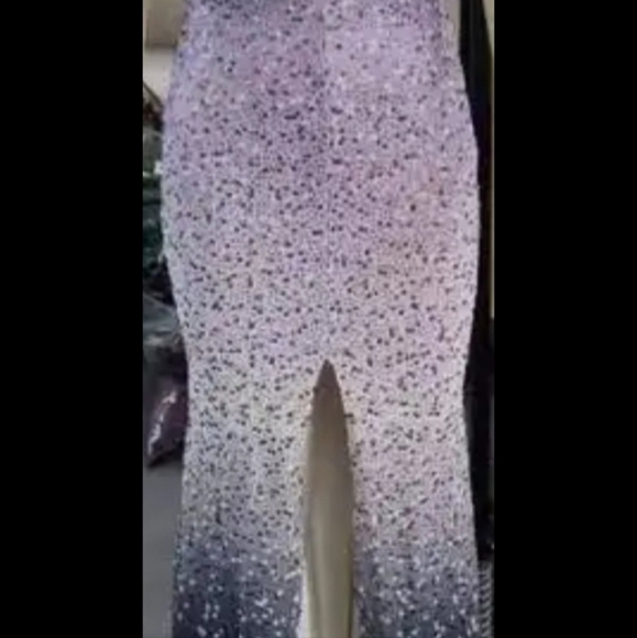Purple, Colorblock,Ombre,Assymmetrical Neck, Sleeveless, Contrast Sequined Gown - Picture 15 of 16